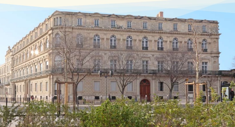 Appartement à vendre dans une résidence affaires à Nîmes, 30